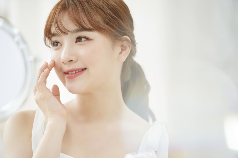 美容整形したい女性